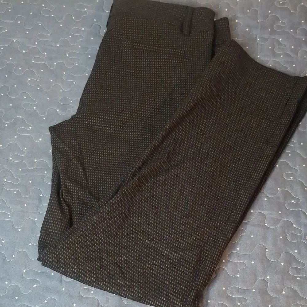 Zac & Rachel Black Patterned Pants size 10
